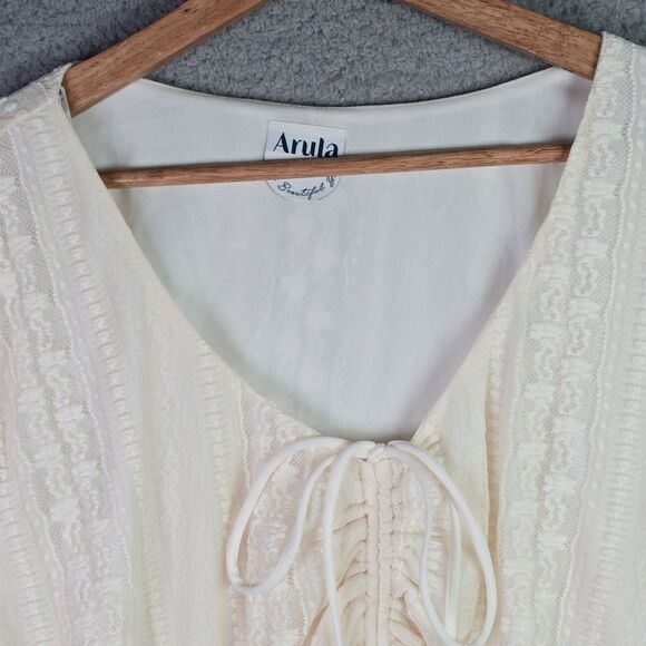 Arula Boho Lace Blouse 2X Cream NWT Scalloped Romantic Ruched Tie Sheer Sleeve - Picture 6 of 16
